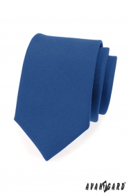 Modrá pánská kravata v matném provedení