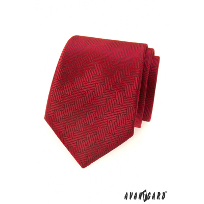 Červená pánská kravata s čárkovanou strukturou