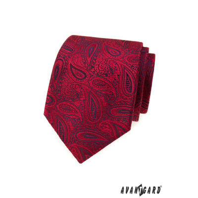 Červená kravata s paisley motivem