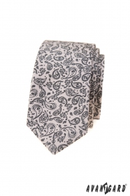 Smetanová kravata s paisley motivem