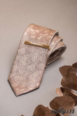 Béžová kravata s paisley motivem - šířka 7 cm