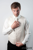 Francouzská kravata smetanové barvy s kapesníček - stříbrný vzor - uni