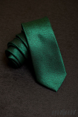 Zelená slim kravata se strakatým vzorem - šířka 6 cm