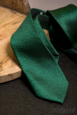 Zelená slim kravata se strakatým vzorem - šířka 6 cm