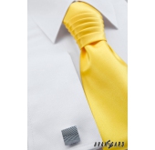 Výrazná svatební kravata ve žluté barvě